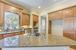 18614 Thomas Survey Dr, Cypress, TX 77433 - Photo 9