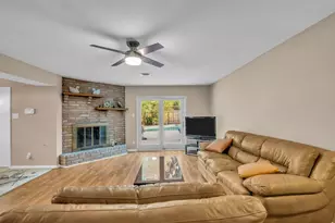 5734 Sanford Rd, Houston, TX 77096 - Photo 5