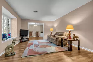 5734 Sanford Rd, Houston, TX 77096 - Photo 9