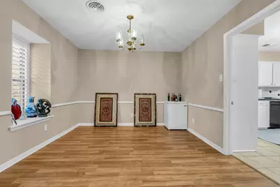 5734 Sanford Road, Houston, TX 77096 - Photo 13