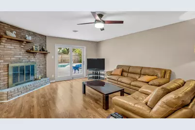 5734 Sanford Road, Houston, TX 77096 - Photo 3