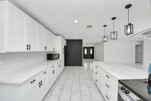 1418 San Sebastian Ln, Nassau Bay, TX 77058 - Photo 19