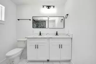 1418 San Sebastian Ln, Nassau Bay, TX 77058 - Photo 37