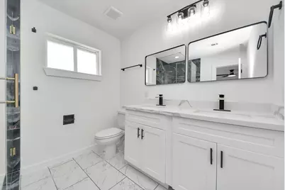 1418 San Sebastian Lane, Nassau Bay, TX 77058 - Photo 35