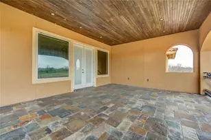 903 Chenango Dr, Angleton, TX 77515 - Photo 43