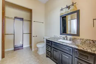 903 Chenango Dr, Angleton, TX 77515 - Photo 35