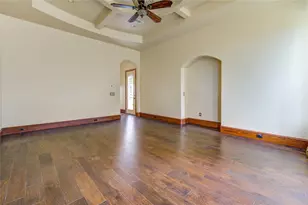 903 Chenango Dr, Angleton, TX 77515 - Photo 17