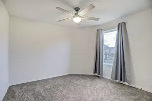 52 Hallmark Dr, Conroe, TX 77304 - Photo 13