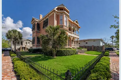 926 Winnie Street, Galveston, TX 77550 - Photo 3