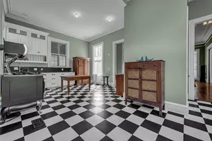 926 Winnie St, Galveston, TX 77550 - Photo 21