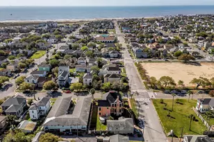 926 Winnie St, Galveston, TX 77550 - Photo 39