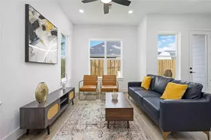 1805 Emir St, Houston, TX 77009 - Photo 3