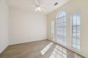 11011 Birch Dr, La Porte, TX 77571 - Photo 5