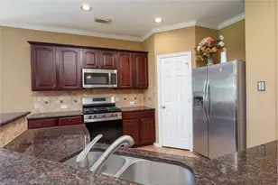 2009 Foxglove Oaks Ct, Pearland, TX 77581 - Photo 7