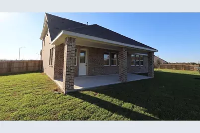 12202 Old Fashion Circle, Mont Belvieu, TX 77535 - Photo 5