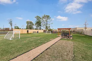 15623 Coneflower Hls Dr, Houston, TX 77090 - Photo 23