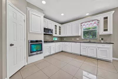 14910 White Forge Lane, Sugar Land, TX 77498 - Photo 5