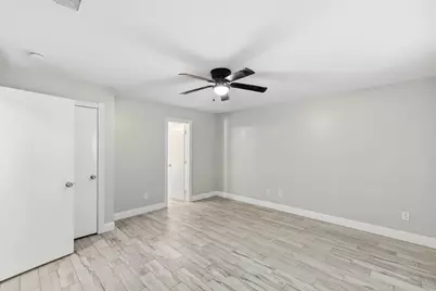 18147 Woodsdale Court, Porter, TX 77365 - Photo 17