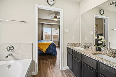 4906 Luke Mathew Drive, Rosharon, TX 77583 - Photo 19