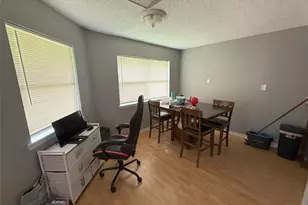 409 S Bauer Dr, Port Lavaca, TX 77979 - Photo 11