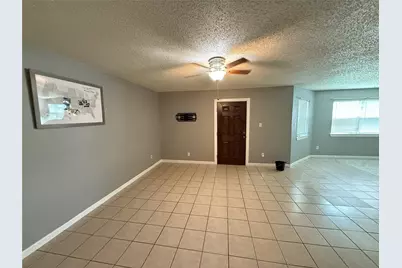 409 S Bauer Drive, Port Lavaca, TX 77979 - Photo 3