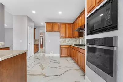 3011 Grand Lakeview Drive, Spring, TX 77388 - Photo 13