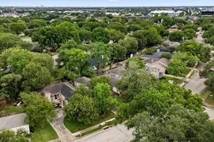2103 Cherry Bend Dr, Houston, TX 77077 - Photo 31