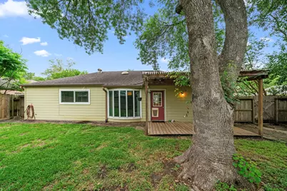 2103 Cherry Bend Drive, Houston, TX 77077 - Photo 27