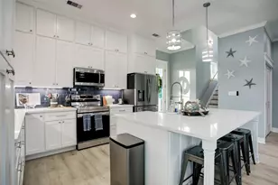 16515 Nassau Way, Jamaica Beach, TX 77554 - Photo 15