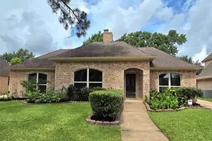 8706 Chelsworth Dr, Houston, TX 77083 - Photo 1