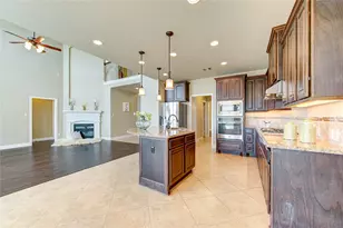 4623 Montcliff Bend Ln, Sugar Land, TX 77479 - Photo 13