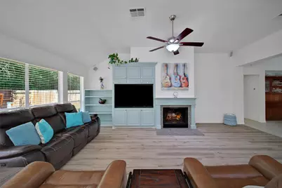 67 N Veranda Ridge Drive, The Woodlands, TX 77382 - Photo 21