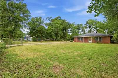 2732 De Soto Street, Houston, TX 77091 - Photo 5