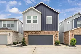 9820 Rugged Oaks Dr, Houston, TX 77080 - Photo 1