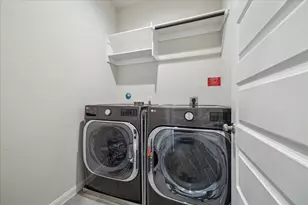 9820 Rugged Oaks Dr, Houston, TX 77080 - Photo 13