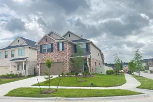 17697 Tree Of Heaven Dr, Conroe, TX 77385 - Photo 5