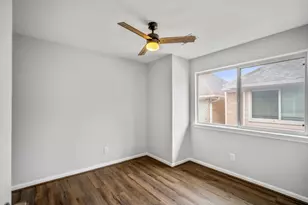 323 Plaza Del Sol Park, Houston, TX 77020 - Photo 25