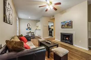 8055 Cambridge St, Houston, TX 77054 - Photo 7