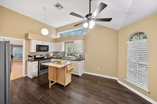 25 N Summer Star Ct, The Woodlands, TX 77380 - Photo 17