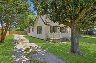 9330 E Avenue L, Houston, TX 77012 - Photo 5
