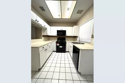 2910 Grants Lake Boulevard #1303, Sugar Land, TX 77479 - Photo 7