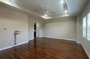 1715 W 24th St, Houston, TX 77008 - Photo 17