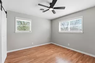 2412 Airline Dr, Brenham, TX 77833 - Photo 7