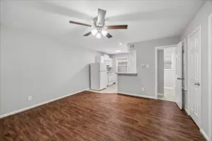 802 Stanford St, Houston, TX 77019 - Photo 1