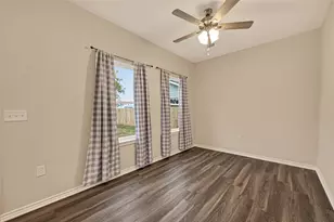 6728 Stearns St, Houston, TX 77021 - Photo 9