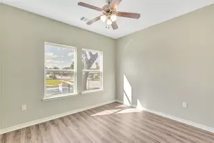 8618 Banting St, Houston, TX 77078 - Photo 3