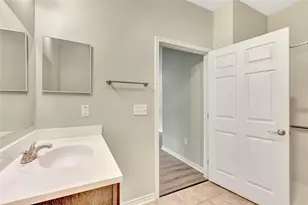 8618 Banting St, Houston, TX 77078 - Photo 17