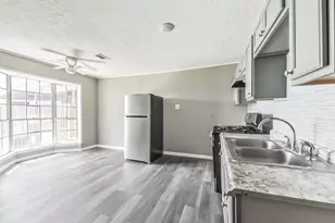 14249 Brownsville St, Houston, TX 77015 - Photo 11