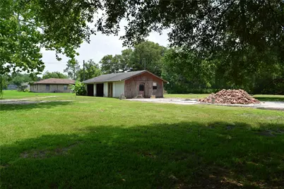 7234 Bissell Road, Manvel, TX 77578 - Photo 11