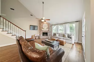 11530 Wickhollow Ln, Houston, TX 77043 - Photo 5